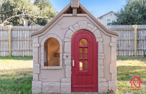 Georgian Oasis with Private Pool - An Irvie Home - Foto 40