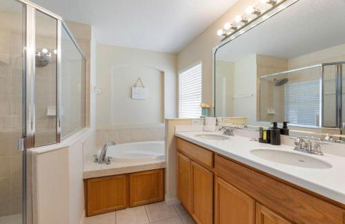 Cozy 4 Bedrooms Next to DisneyPrivate Pool - Foto 15