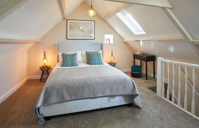 Host Stay Middle Farmhouse - Photo 23