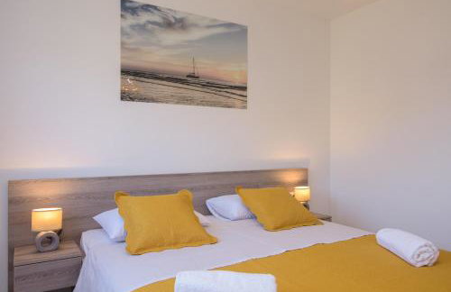 Villa Barbara & Zoran with free parking and heated swimming pool - Photo 67