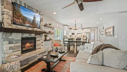 Spacious 4BR 3B 2 Kitchen with bathtub sleeps 11 guests - Foto 4