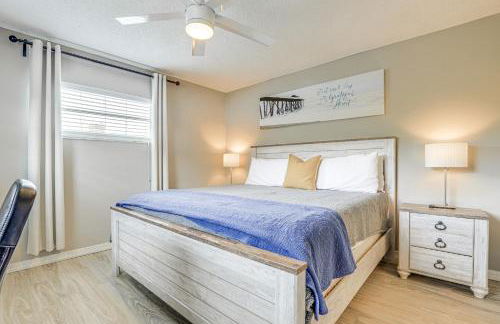 Private and Picturesque Escape on Lake Henry! - Foto 12