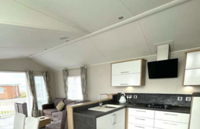 Luxury 3 bed Mobile Home on the sea - Foto 4