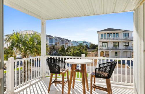 Bombastic Home - Steps to Beach - GameRm - Hot Tub - Pet Friendly - Foto 35