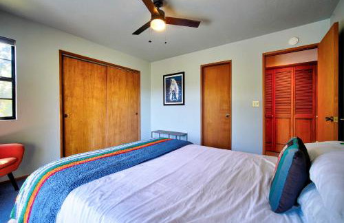 The Atomic Squirrel Lodge Lake Gregory Getaway! - Foto 21