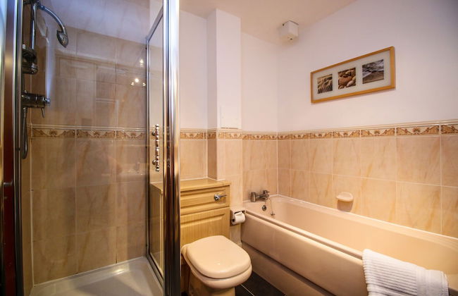 Turnberry Apartments - Photo 50