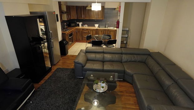 Swanky Apartment - Foto 2, Recepción