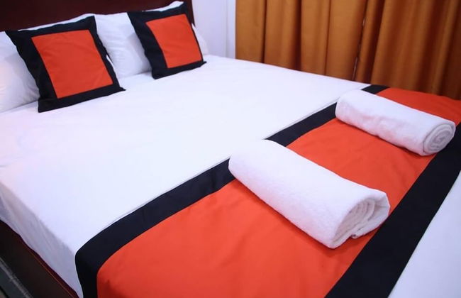 Lakeside Hybrid Villa - Foto 4