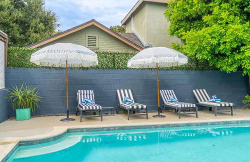 Angel&Rose Universal Hollywood Heated Pool House King Bed - Foto 70