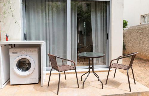 Chic 1BR Apartment in Neo Psichiko - Photo 11