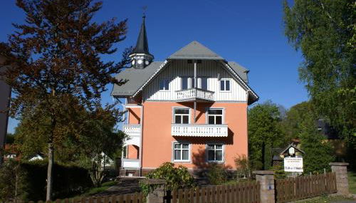 Moderne Ferienwohnungen in alter Villa - Foto 3, Garden