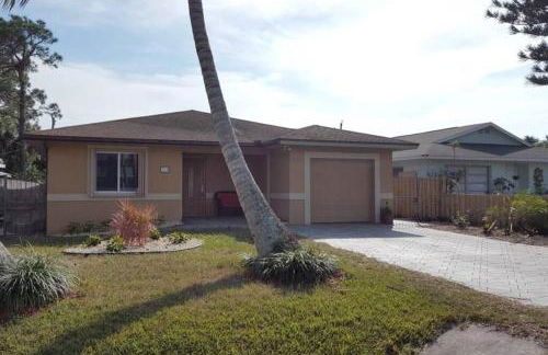 Del Mar Villa - Photo 17