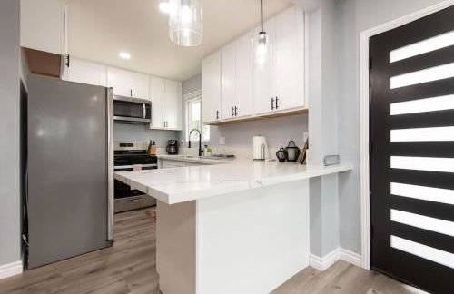 Lovely 3bedroom condo with free parking on premise - Foto 22