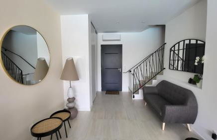 Villa Moderne de Standing avec Piscine Privée à 400m de la Plage - 4 Chambres - Foto 19