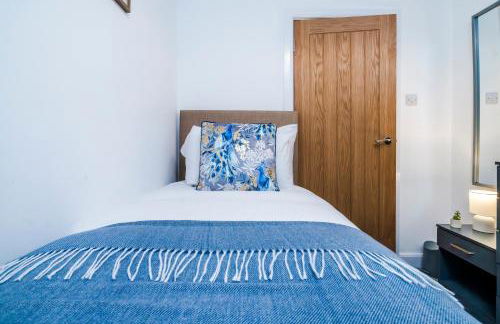 Lovely and spacious 4 bedroom house Burgess Hill - Foto 5