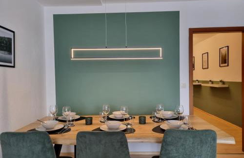 Große Terrasse, Netflix, 5min zum Skilift, 6 Personen, Waldnah, - Foto 14