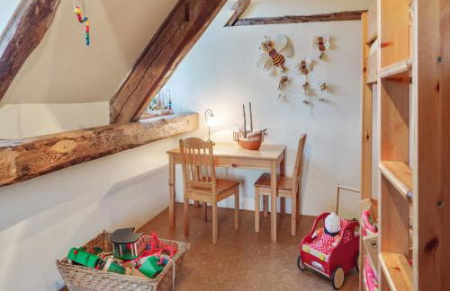 Historic Farmhouse in Hohnebostel with Garden near Lake - Foto 18