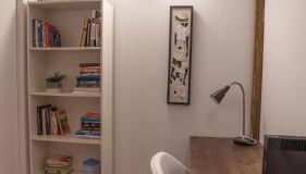 Céntrico, junto a estación de bus/tren, y playas - Foto 5