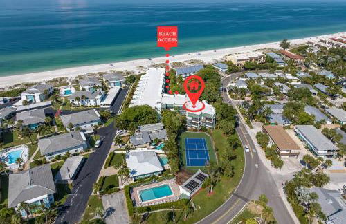 Sun Plaza by Coastal Chic Vacations - Private Beach Access with Pool and Tennis - Photo 1