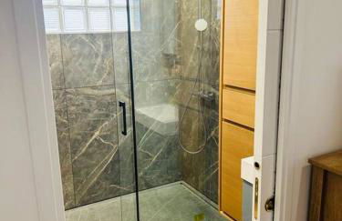 An Exceptional Apartment, 20 Min Paris, 10 Min Orly Airport, 30 Min Disney, 25 Min Versailles, Parking free - Foto 36