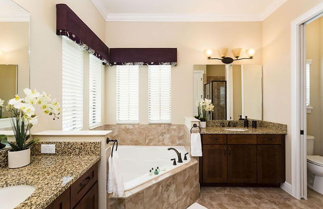 5 Bed 5 Ba Villa with Game Room, Pool & Spa - Foto 16