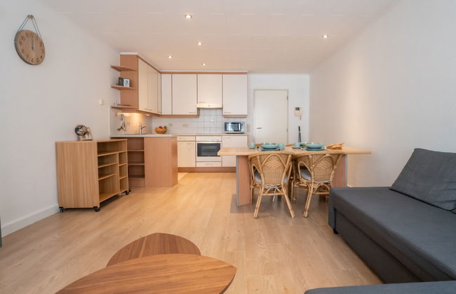 2 bedroom Apartment in Ostend - Photo 9