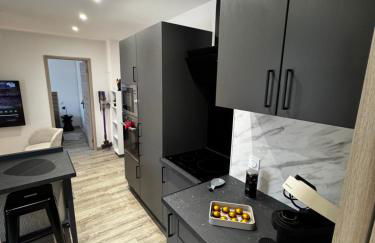 Appartement cosy face au château de Lourdes - Foto 2