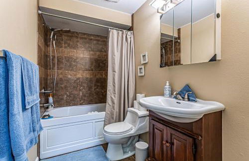 Water View, Best Area, 2 Bedrooms, WD, Jacuzzi Bath, New Carpet, Balcony, View, 825sf - Foto 6