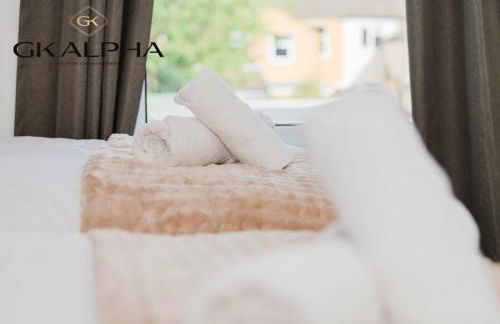 LONG STAY DEALS - 3 Bedroom Home Peterborough With Free Parking and Ultra Fast Wi-Fi Perfect for Work Stays and Vacations - Foto 24