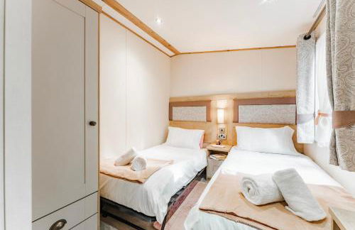 The Pines - Norfolk Cottage Agency - Photo 14