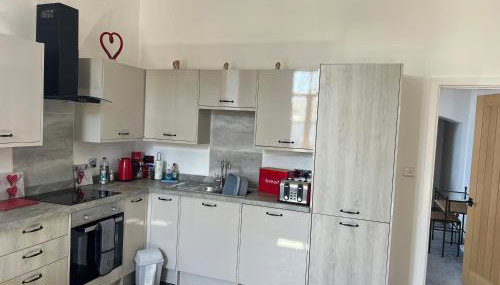 Barnstaple - Apartment- Sleeps 2 - Parking - Foto 3