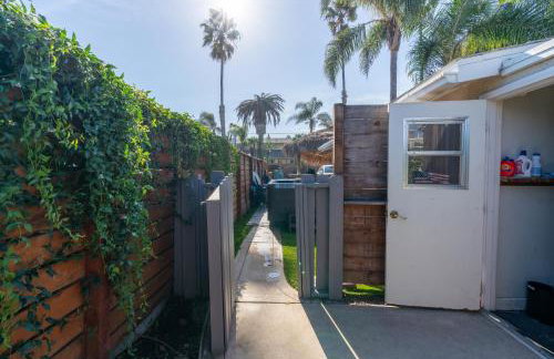 Oceanside Rocks Family Vacation Home - Photo 43