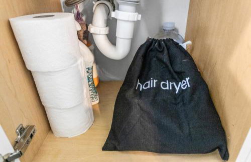 Cozy 3BD with Air Hockey, BBQ - Near Duke University - Foto 53