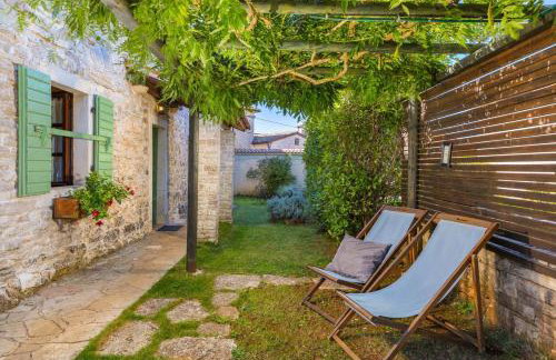 Holiday house Dorstari by Villsy - large garden with pool, playground for kids and adults - Photo 19