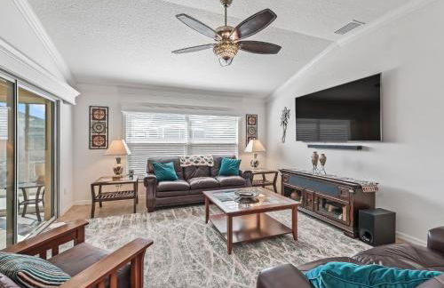 1068 Z4B VILLAGE OF PINE RIDGE by REMAX Premier - Foto 11