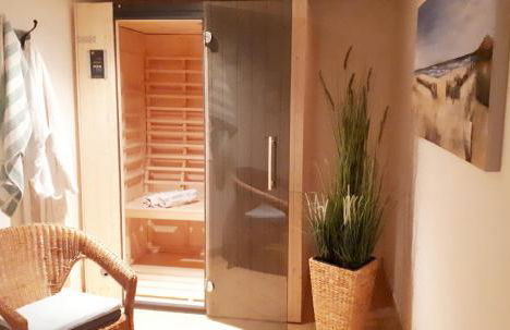 4 Sterne-Terrassen-Fewo "Heimathaven" direkt am Ostseestrand inkl Schwimmbad - Foto 15