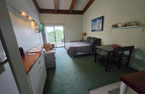 Cedar Lodge Condo with Private Balcony & Full Kitchen - Foto 1