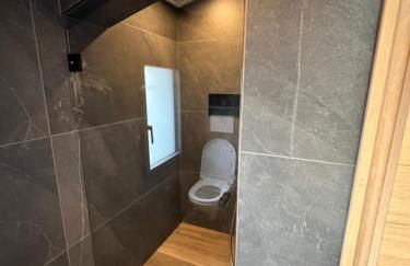 Magnifique Studio duplex,150 mt de la plage et centre ville,clime,wifi - Foto 7