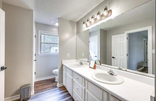 Lakefront Milledgeville Home with Private Dock! - Foto 24