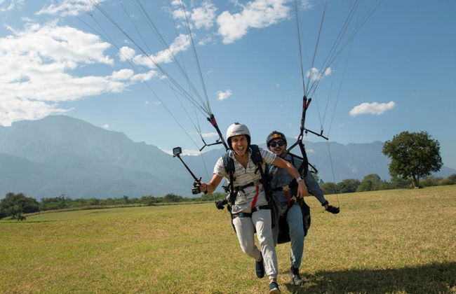 Vuelo en parapente en Santiago - Foto 3