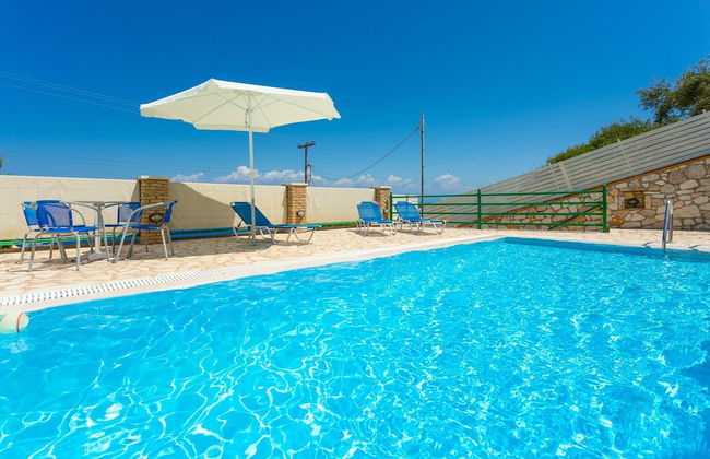 Villa Martha Large Private Pool Walk to Beach Sea Views A C Wifi Car Not Required - 2247 - Foto 48