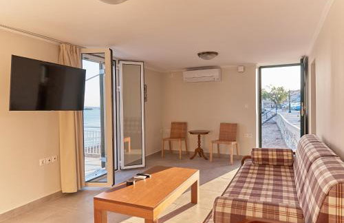 Alexis Studios - Foto 41