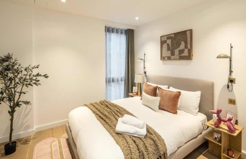 Modern 3-Bedroom Apartment near Kings Cross & Coal Drops - Photo 80