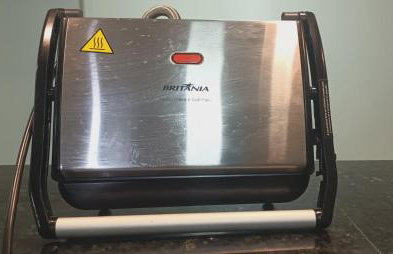 Casa com piscina em Condomínio - Foto 8