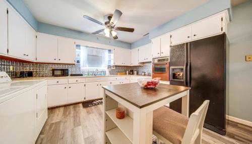 Lake Erie Escape Family-Friendly Home with Patio - Foto 3