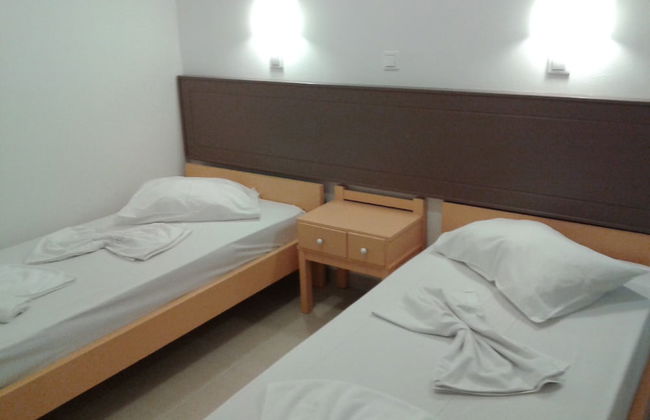 Fantasia Hotel Apartments - Photo 4