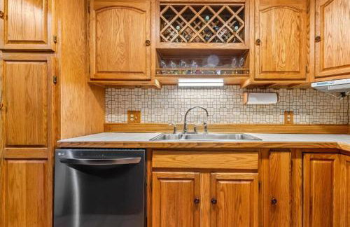 Rocky Ledge, A Spacious Private Mountain Escape - Foto 14