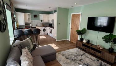 The Wheel House - Private Front door and Free Parking - Foto 1