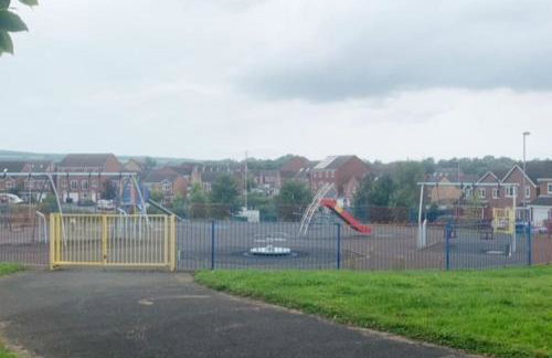 SPACIOUS DETACHED 5 Bedroom4 Bathroom WIFI Parking - Foto 62