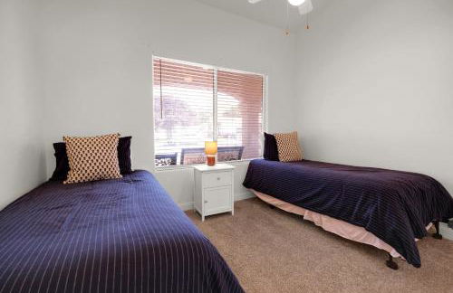 Near Zion Remodeled 4BR Sleeps 10 Patio - Foto 26